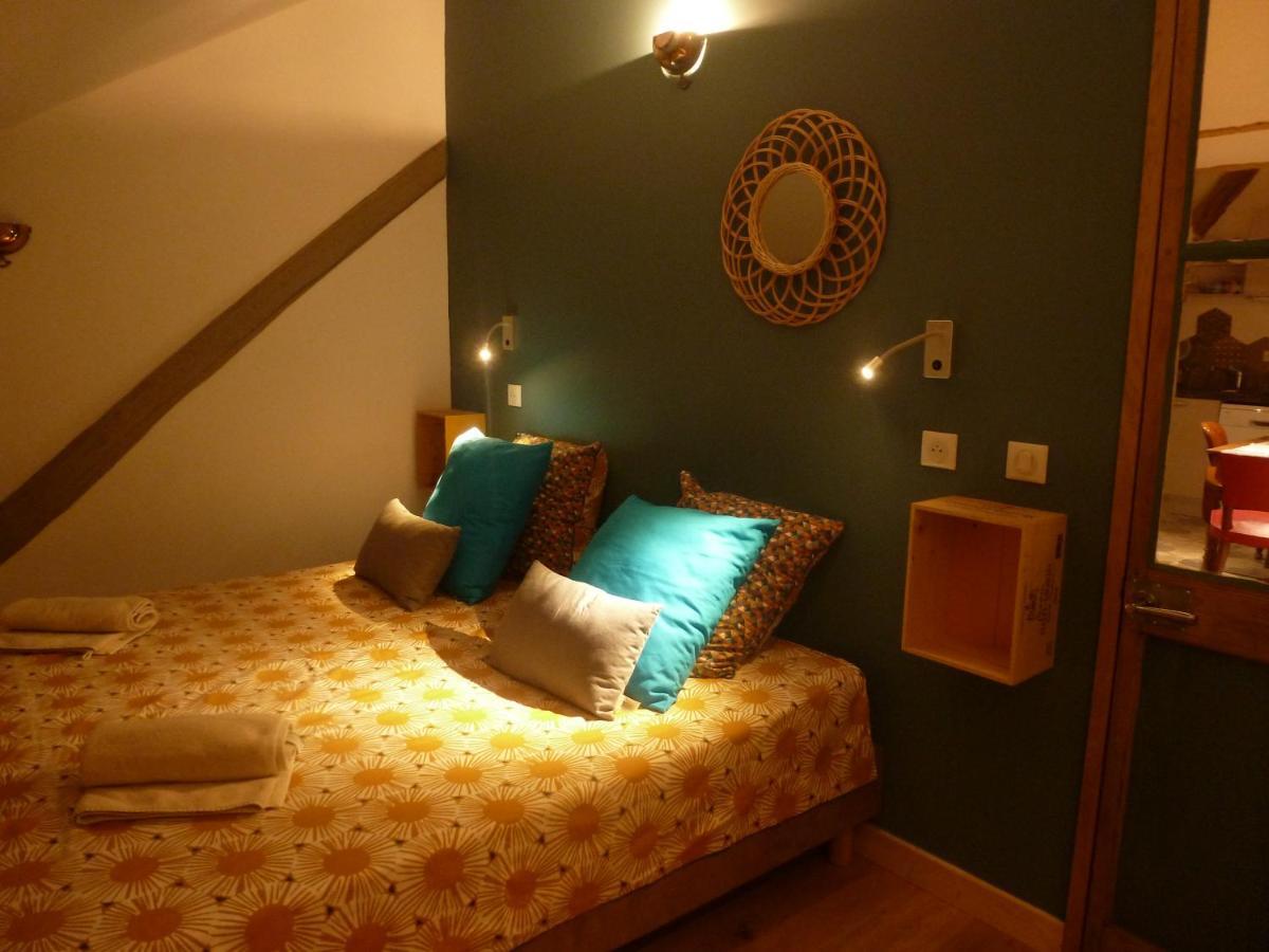 Au Cheval Blanc - Appartements Et Chambres D'Hotes Albertville Buitenkant foto